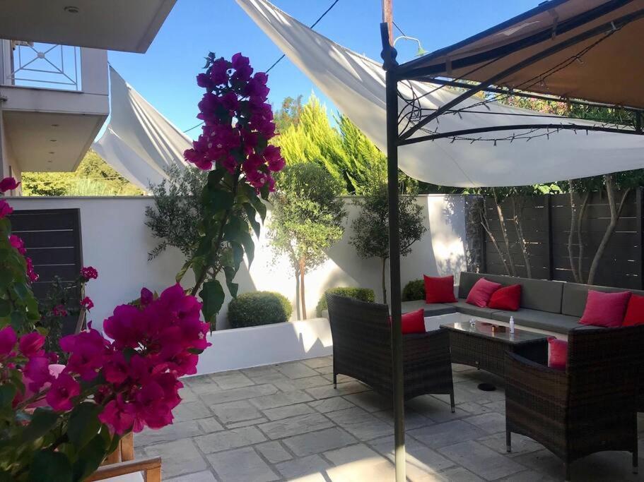 Villa Oleander Agios Nikolaos Loutra Edipsou Экстерьер фото
